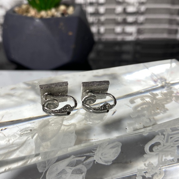 Authentic GIVENCHY  Earrings - Picture 6 of 9